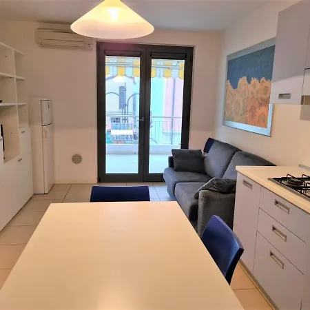 Almare 26 Apartamento Grado